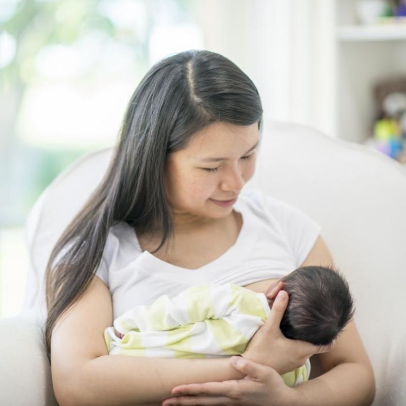 Sebelum Menyusu Anak, Baca Doa! Takut 'Baby' Menyamar Tumpang Susu