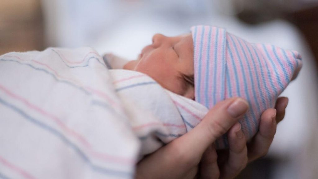 elak 5 perkara semasa ziarah bayi baru lahir