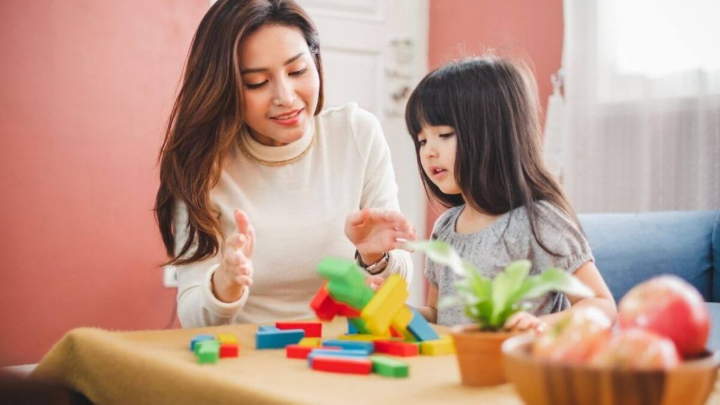 mom and daughter