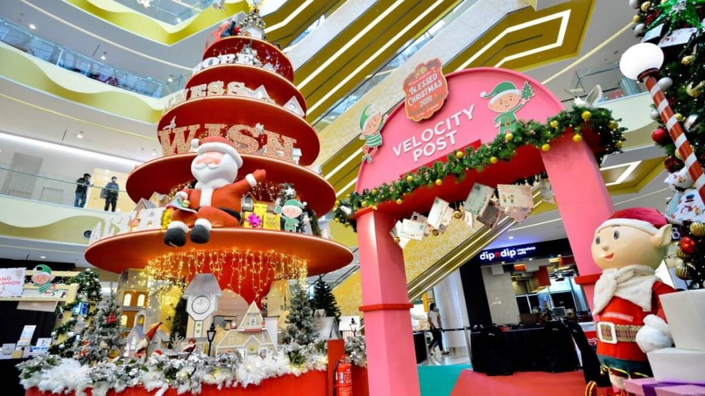 Blessed Christmas di ruang Main Atrium Sunway Velocity Mall
