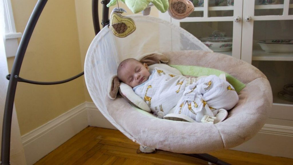 bayi tidur dalam buaian baby