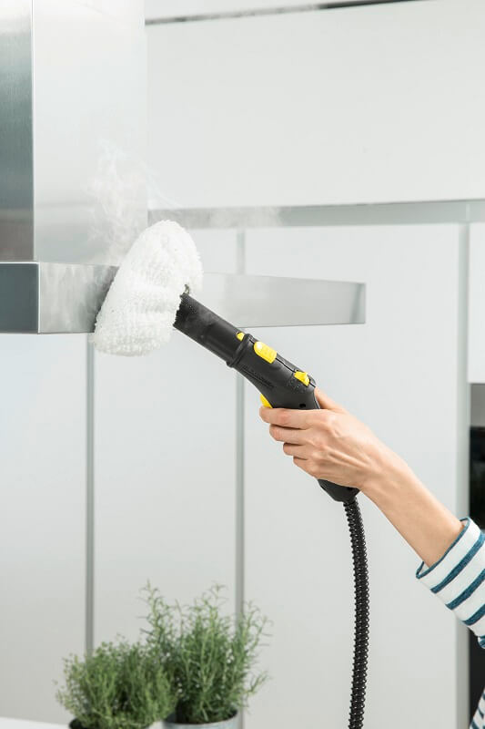 steam cleaning dengan Karcher