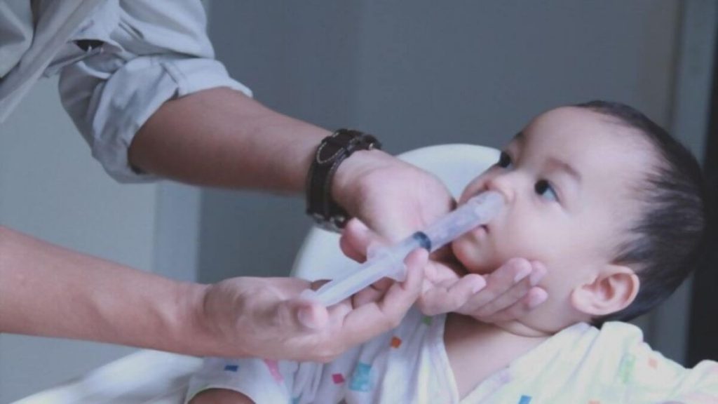 saline drops untuk bayi selesema