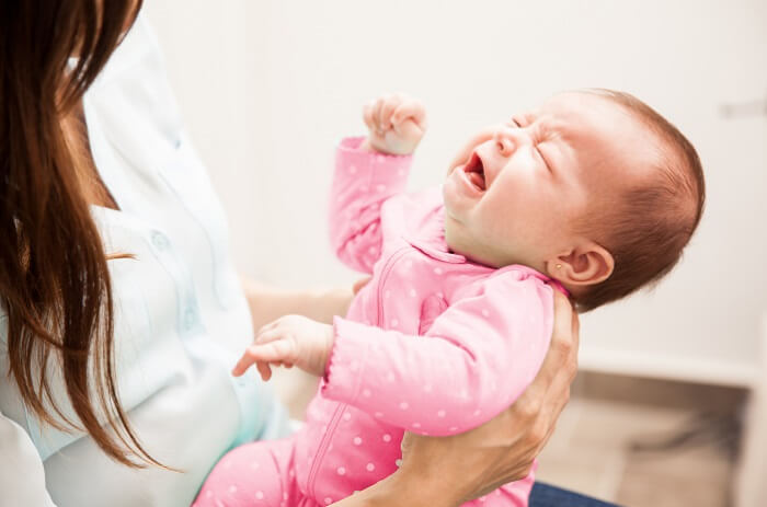 bayi menangis tanda susu formula tidak sesuai dengan bayi