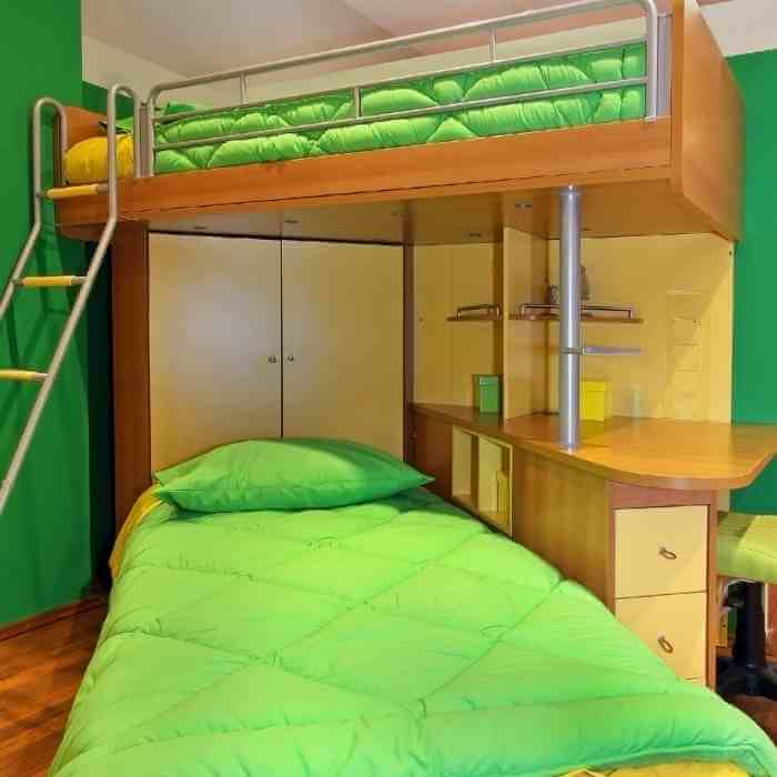 Bilik tidur ruangan sempit