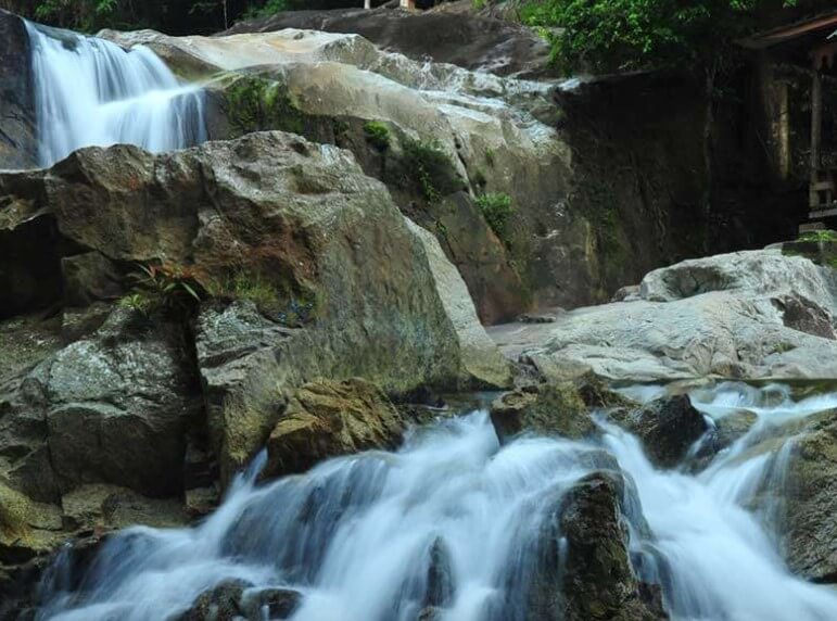 Air Terjun Sekayu