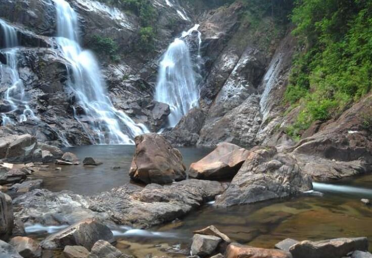 Lata Tembakah