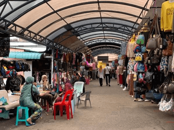 Kawasan Bebas Cukai Pengkalan Kubor