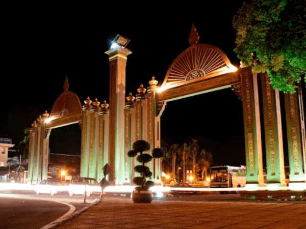Pintu Gerbang Kota Sultan Ismail Petra