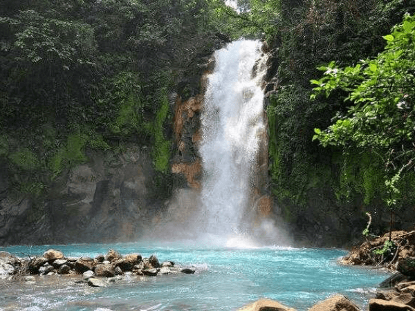 Burmese Pool, Kolam Renang Batu Besar