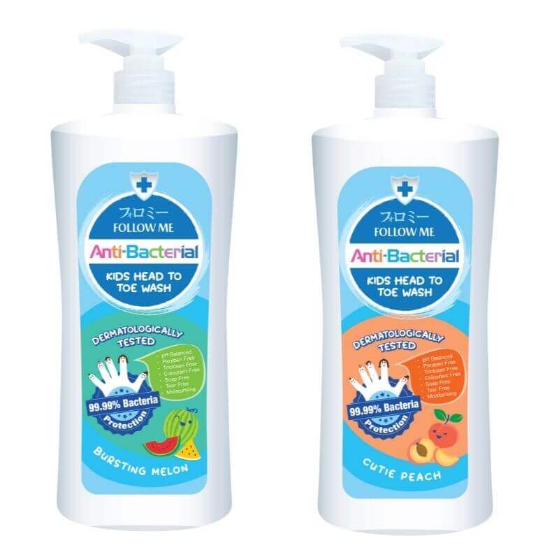  Follow Me Anti-Bacterial Kids Head to Toe Wash semasa waktu mandian