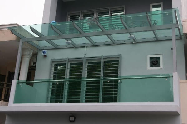 Awning Rumah Kaca