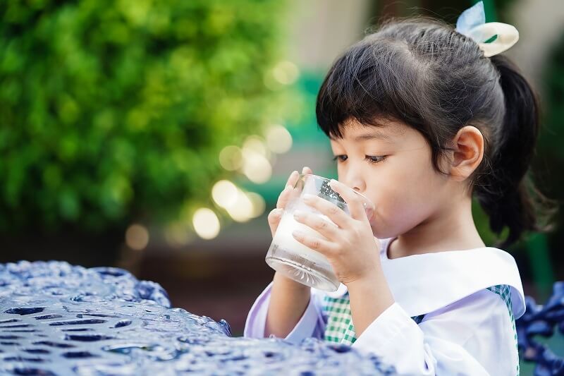 perkembangan anak-anak dengan Morinaga Chil-kid