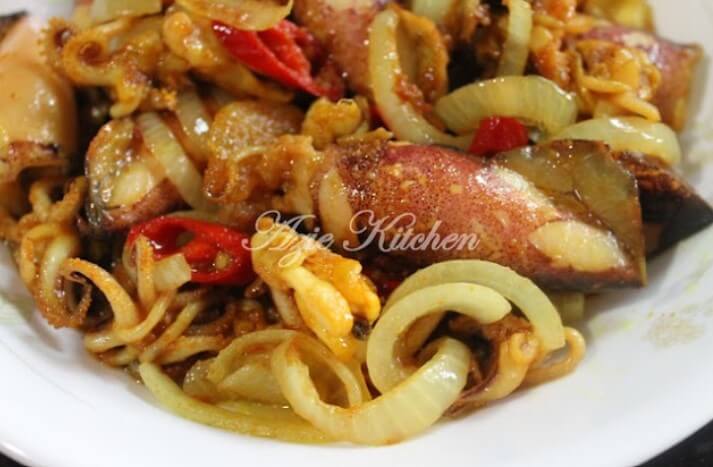 sotong goreng kunyit azie kitchen