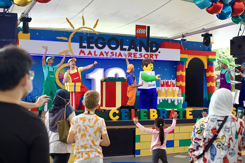 sambutan ke-10 tahun di LEGOLAND® Malaysia