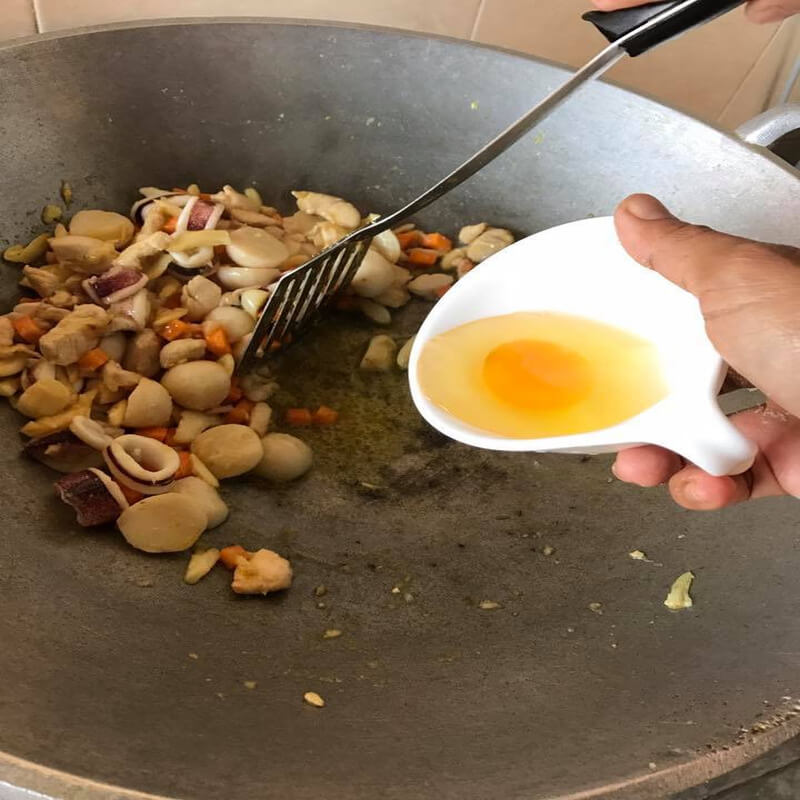 masukkan telur