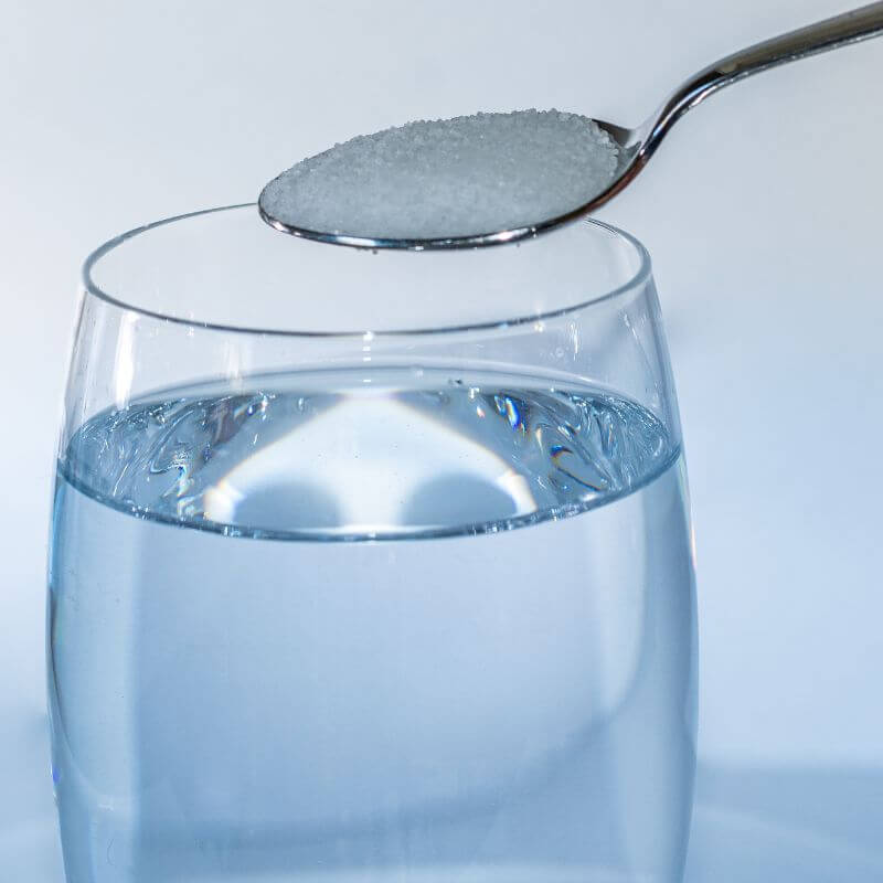 cara hilangkan sakit tekak dengan air garam