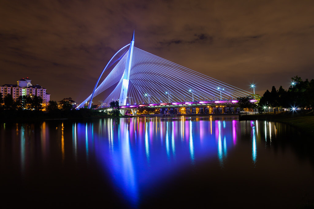 tempat menarik di Putrajaya - Jambatan Seri Wawasan