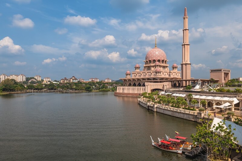 tempat menarik di Putrajaya - Masjid Putrajaya