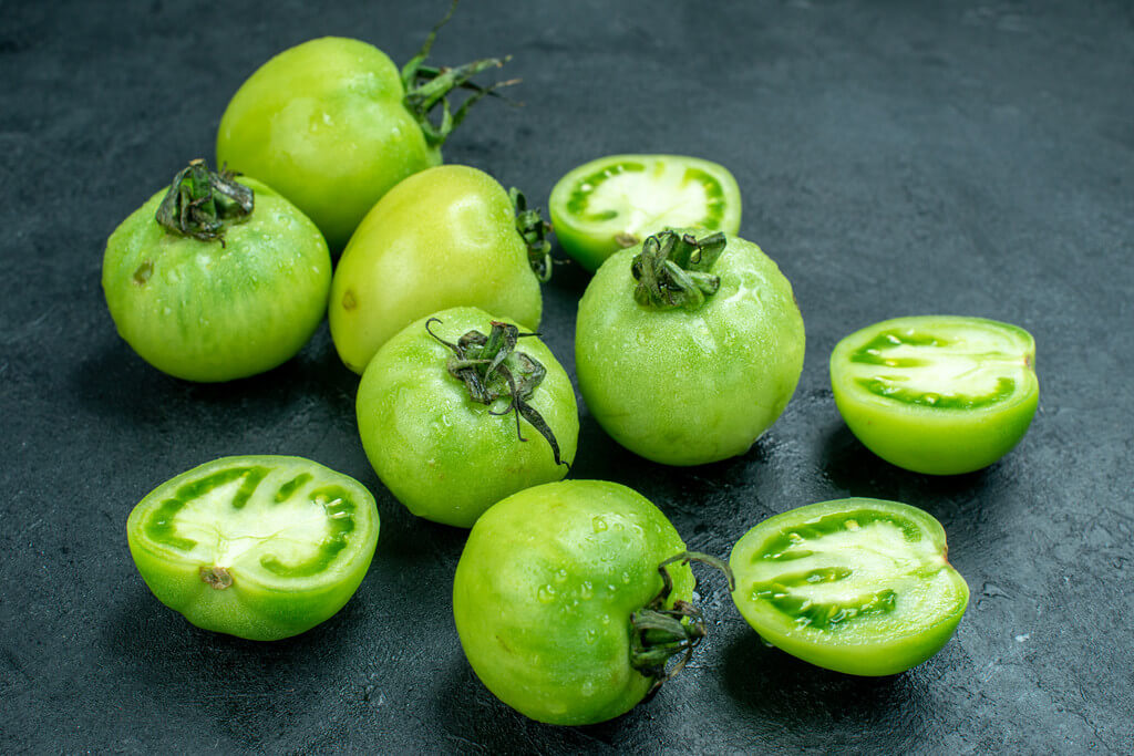 petua hilangkan sakit gigi dengan tomato muda atau tomato hijau