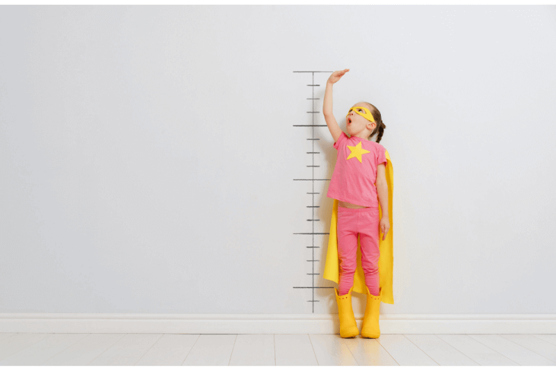 kanak-kanak mengukur ketinggan selepas diberi suplemen kanak-kanak