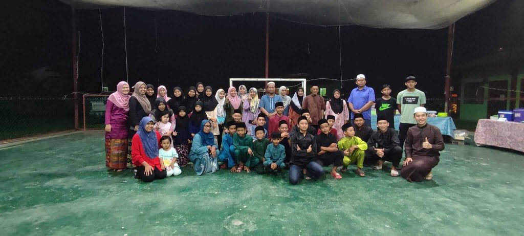 anak-anak yatim di Rumah Anak Yatim Darulbakti, Sabah