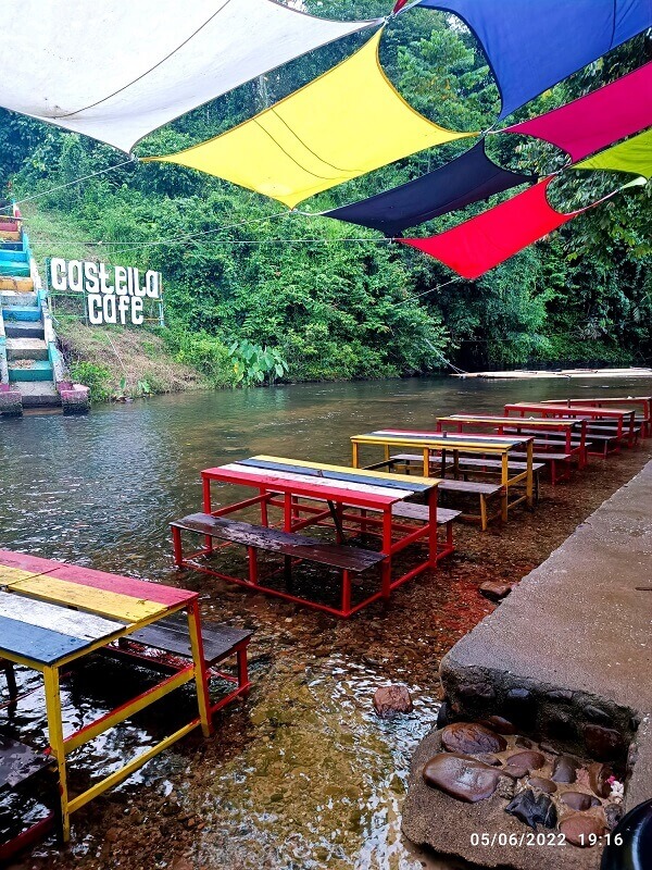 castella cafe - tempat menarik di Gerik, Perak (1)