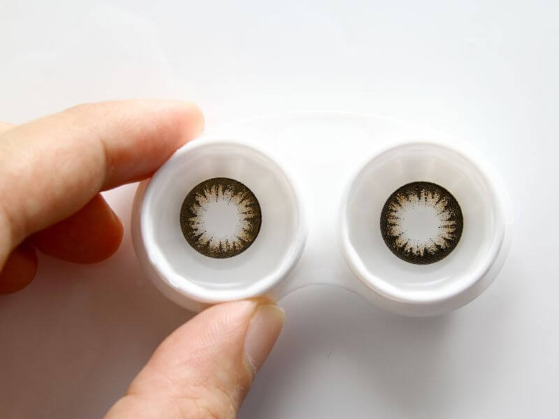 contact lens