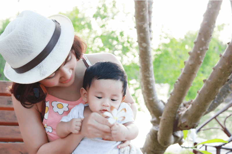 mak berbual dengan anak mengenai topik alam sekitar