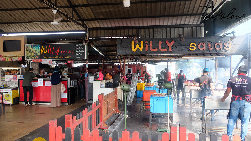 Willy satay - tempat menarik di Kajang