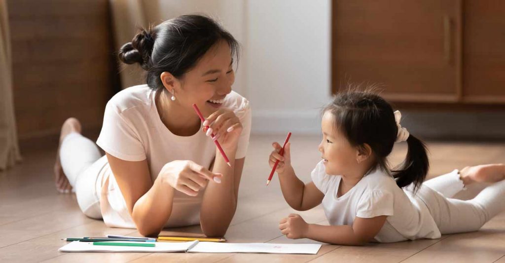 mak mewarna bersama anak demi kesihatan mental anak