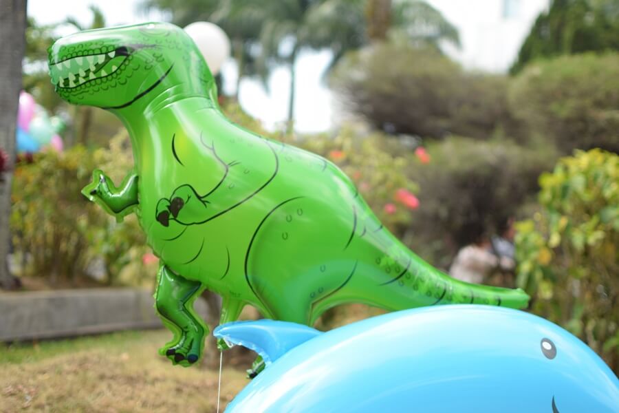 belon helium - belon dinosaur