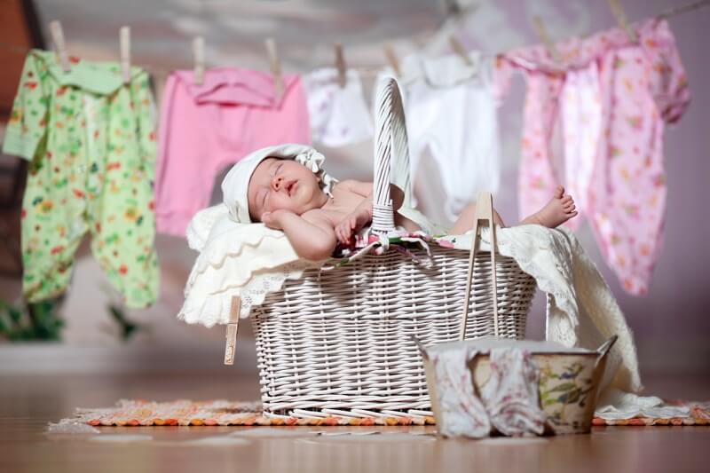 cara basuh baju bayi