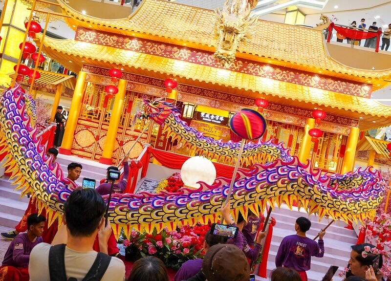 Dragon Dance Performance at LG2 Orange Concourse (1) (1)