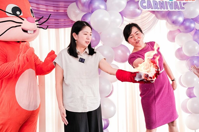 Ahli Parlimen untuk Puchong, YB Yeo Bee Yin merasmikan Karnival FunSTEM