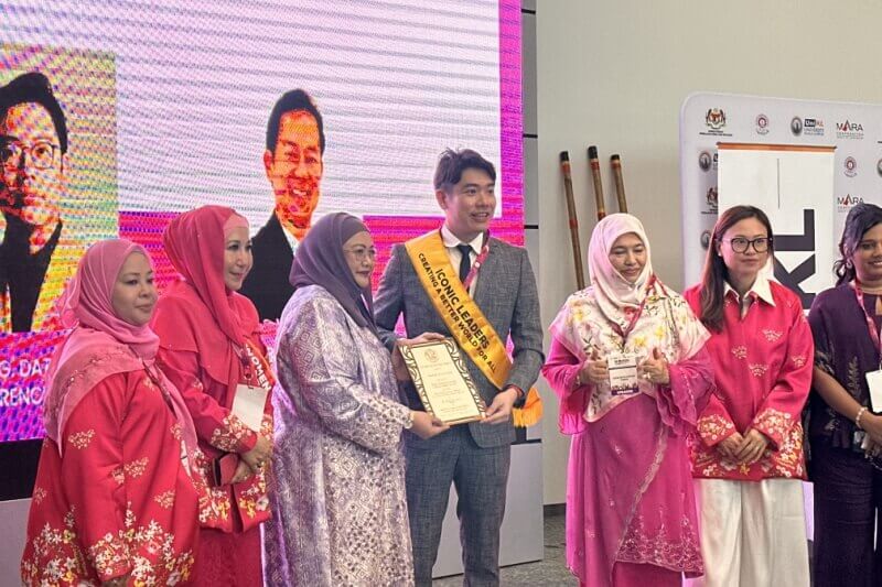 wanita asean