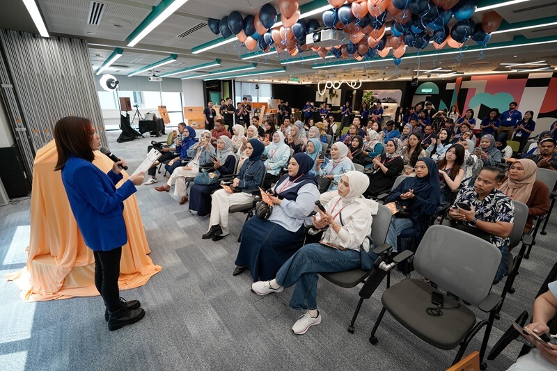 majlis pelancaran Enfagrow A+ MindPro C-Biome 2025