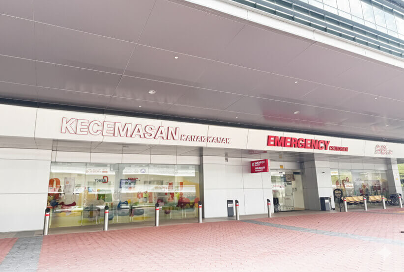 pusat kecemasan kanak-kanak