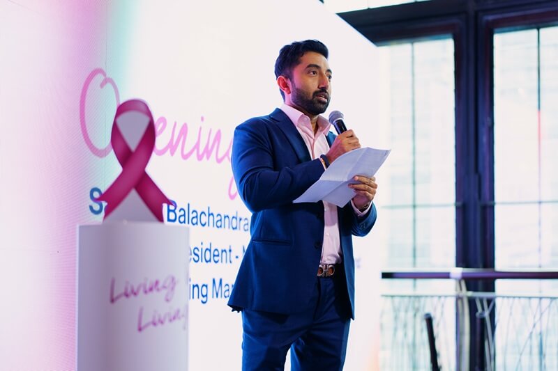 Mr. Sanjeev Balachandran di Majlis Pelancaran buku Living Well, Living Longer oleh Novartis Malaysia 2025