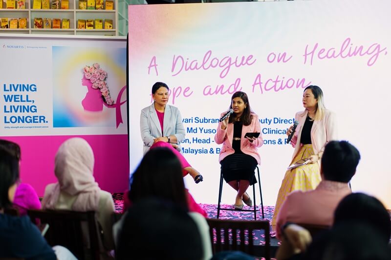 Panel speakers di Majlis Pelancaran buku Living Well, Living Longer oleh Novartis Malaysia 2025
