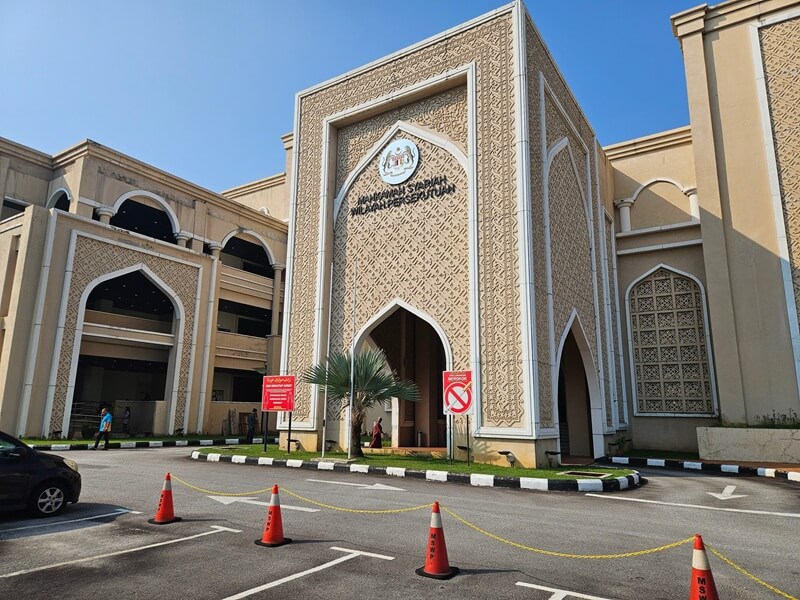kes suami pukul isteri - mahkamah syariah